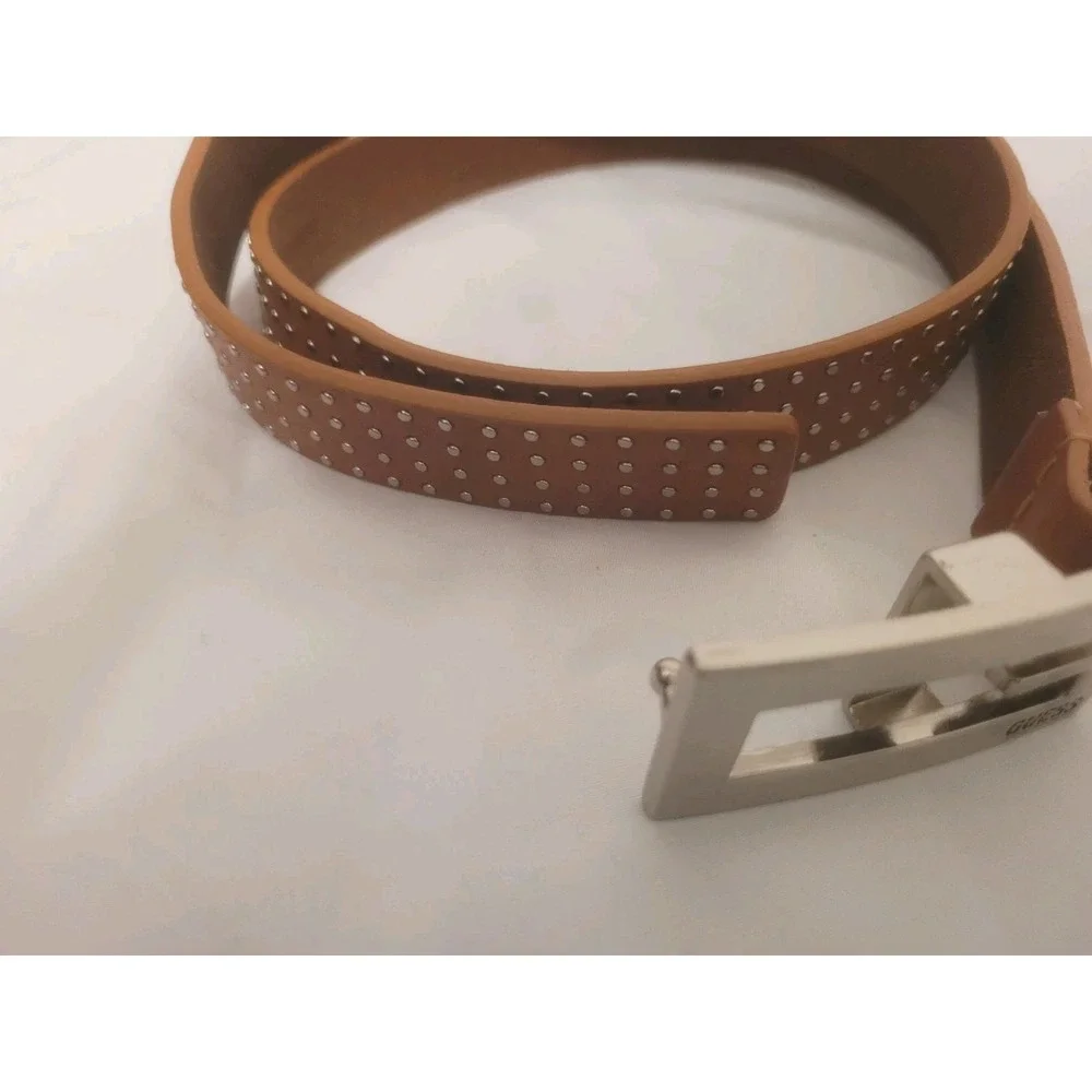 Vintage Guess Ladies Tan Italian Leather Belt 34-1/2